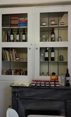 韦尔索菲西斯住宿加早餐酒店 赫罗纳