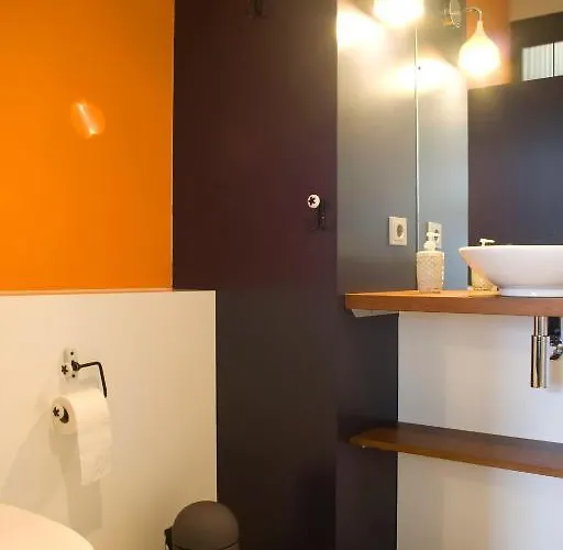 Bed and Breakfast Bells Oficis Χιρόνα